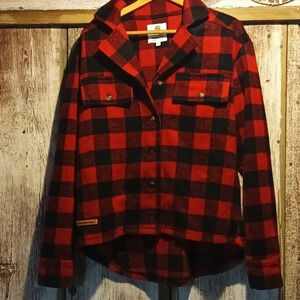 Flannel buffalo check plaid button down shacket pockets oversized small
